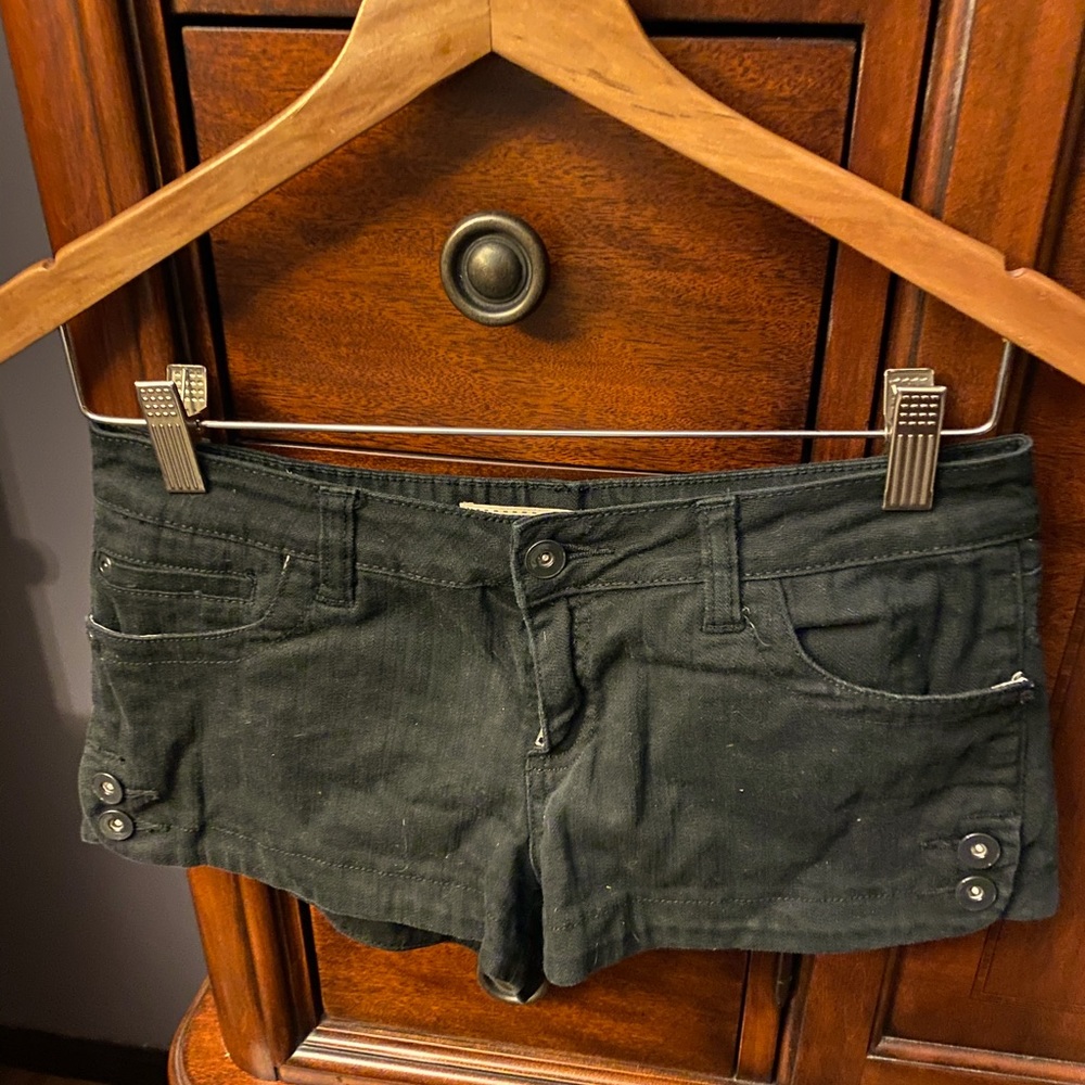 Forever21 black denim shorts size 27